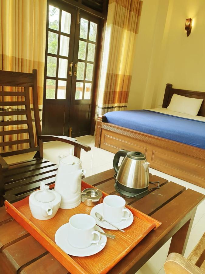 Delhousie Hotel 4*